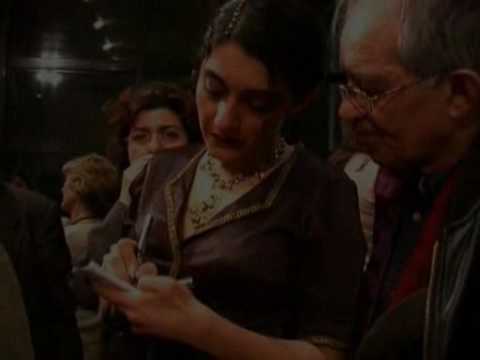 Iran folk music, opera, Iranian woman, Soprano, Darya Dadvar