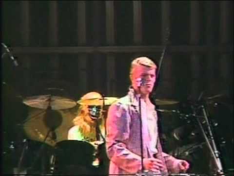 David Bowie - Tokyo 12-12-1978 (full video)