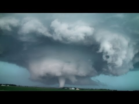 Chapter 19 from the Storm Lapse DVD with commentary: June 17, 2010 Southern Minnesota tornadoes. Time lapse of several tornadoes in southern Minnesota, including the mile wide Conger EF4. Music is courtesy Kevin MacLeod of www.incompetech.com

Chase log for this event: http://skip.cc/chase/100617/