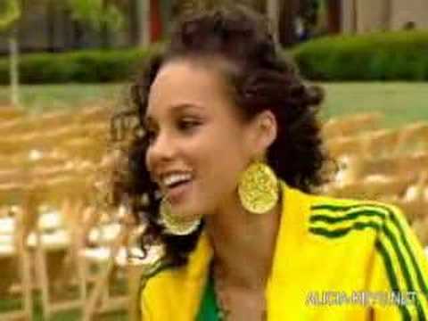 Alicia Keys-Interview on the Nanny Set