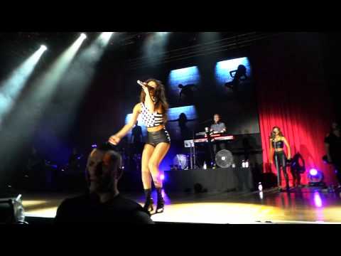 Selena Gomez (Stars Dance Tour) - Milano (Italy) 16/09/2013 - Full Concert HD 1080p