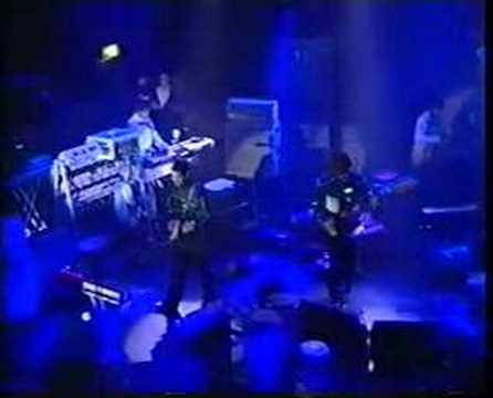 Beta Band - It's Not Too Beautiful (London Astoria, July 1999)