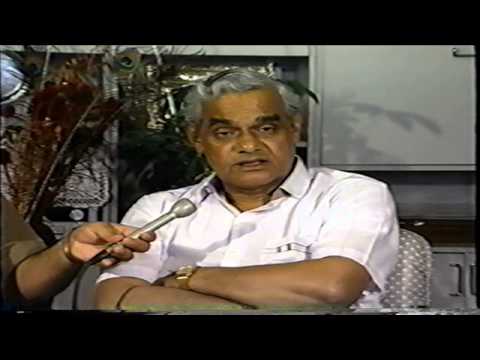 THE LATE GREAT LALI VIJ AND FORMER PM VAJPAYEE ('91)