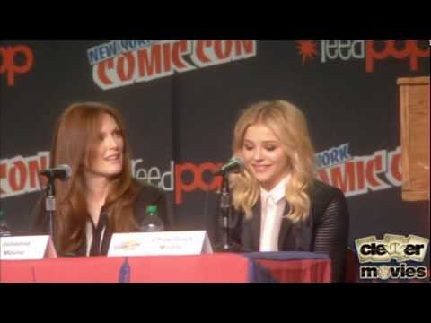 Carrie New York Comic Con Panel - Chloe Moretz, Julianne Moore