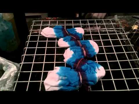 How To Tie Dye - Fish Scales