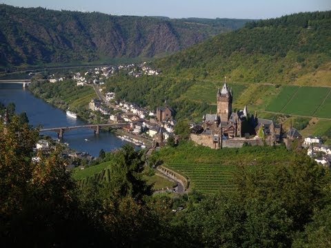 Moselle Valley in Germany: Cochem-Mosel Holiday Region - German Mosel tourism