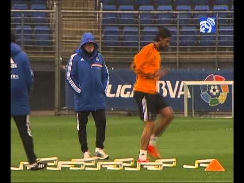 El Real Madrid prepara la ida de semifinales de la Champions League frente al Bayern de Múnich.