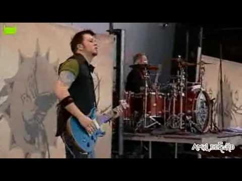 Evanescence Going Under (Download Festival 2007) HD