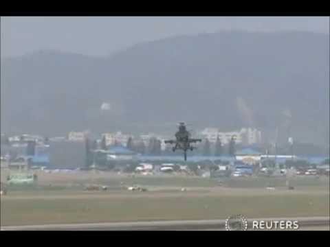 Amazing! China Debuts Attack Helicopter REUTERS