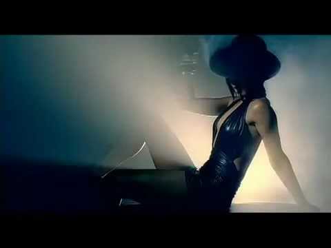 Rihanna - Umbrella Official Video clip HD