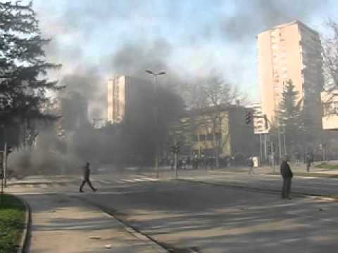 Bportal ba Sukob policije i demonstranata Tuzla