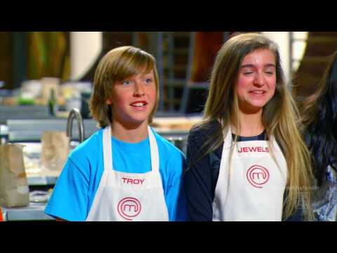 MasterChef Junior Season 1 Episode 1