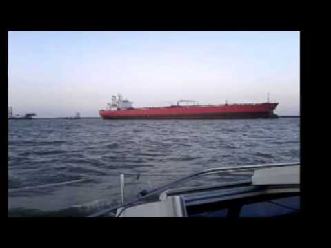 Libya rebels load oil on to North Korea flagged tanker