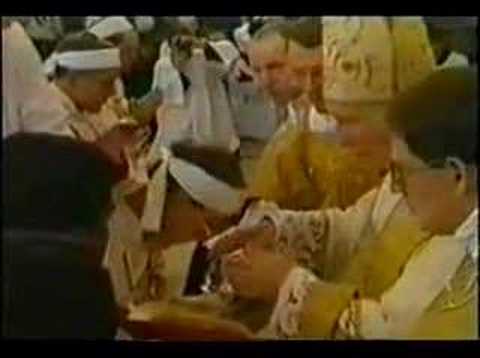 Traditional Catholic bishops consecrated at Ecône in 1988