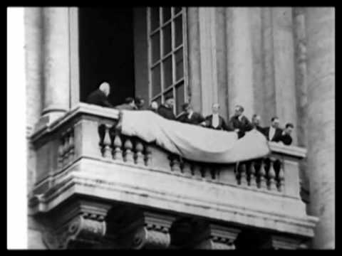 Crowds hail new Pope Pius XI 1922