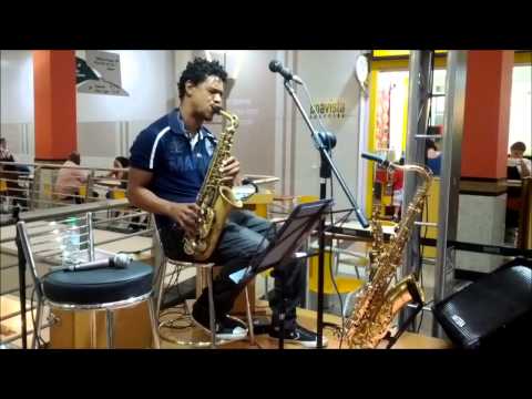 LOVE BY GRACE - LARA FABIAN  SAX COVER (RogerSax)