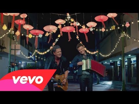 Carlos Vives - Como Le Gusta A Tu Cuerpo ft. Michel Teló