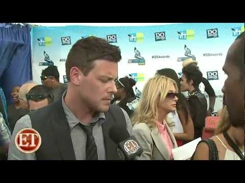 Lea Michele and Cory Monteith - Do Something Award 2012 ET interview (HD)