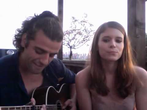 Video Chat Karaoke- Oscar Isaac + Kate Mara '10 YEARS'