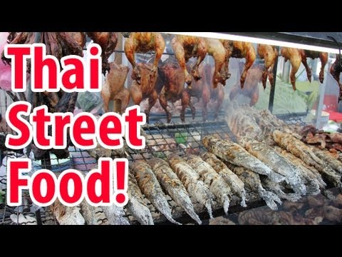 Thai Street Food - Pla Pao (ปลาเผา) at Central World, Bangkok