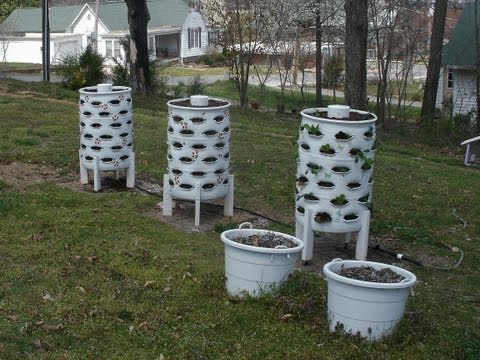 Half-Pint Homestead Garden Barrel Construction