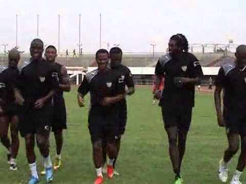 Machine-gunners attack Togo football team s bus as they arrive in Angola for the Afri