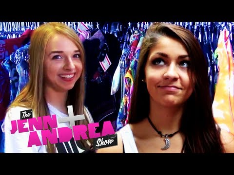 Andrea Russett and Jennxpenn VINTAGE SHOPPING!