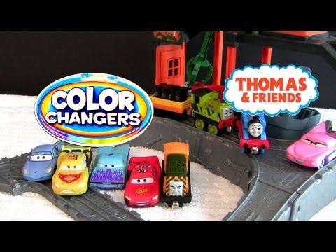 Color Changers Cars Thomas at the Ironworks Railway Playset Water Toys Disney Pixar colour Shifters