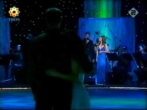 Jamie Salé & David Pelletier skate to Andrea Bocelli & Hayley Westenra - Vivo Per Lei (Dutch TV)