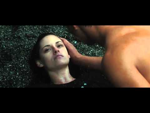 The Twilight Saga: New Moon (2009) Trailer C