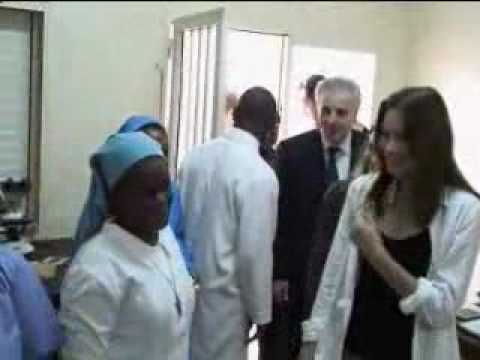 Benin - Carla Bruni e Melinda Gates