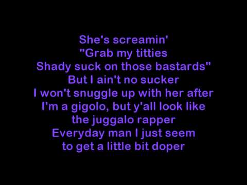 The Alchemist ft. Eminem - Chemical Warfare [HQ & Lyrics]