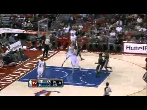 Blake Griffin Alley-oop Dunk from Randy Foye vs Blazers