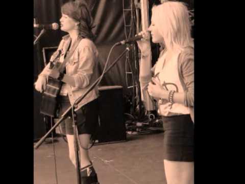 Shannon & Amy - Price Tag