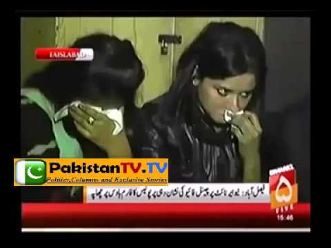 Rich Families Boys and Girls Arrested Enjoying New Year Night in Faisalabad