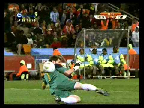 Arjen Robben vs Iker Casillas | Netherlands vs Spain | 2010 FIFA World Cup | 2