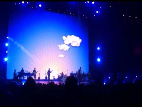 Michael Buble Live in Adelaide 2014 - 5 Song Compilation