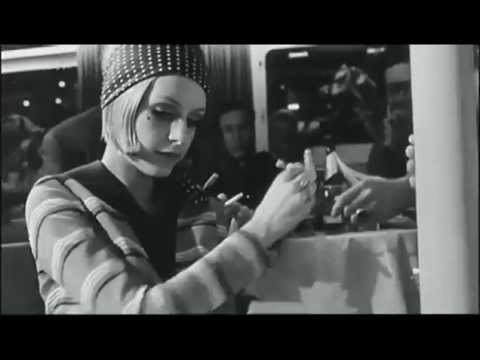 Twiggy - The Face of the 60's