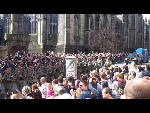 1SCOTS on return from Afghanistan parade The Royal Mile in Edinburgh 20-4-13