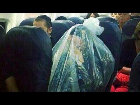 Orthodox Jew Plastic Bag Photo Going Viral