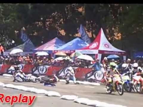 KEJURNAS MOTOPRIX REGION 2 SERI 2 PURWOKERTO 2013_kecelakaan_ MP 1