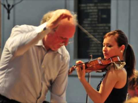 Arabella Steinbacher - Mendelssohn Violin Concerto (2012 , Live)