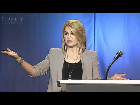 Candace Cameron Bure - Liberty University Convocation