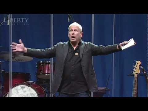 Louie Giglio - Liberty University Convocation