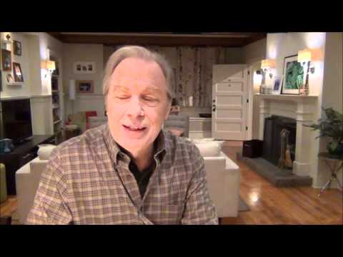 MomsLA Interview with Michael McKean on the set of Happy Endings