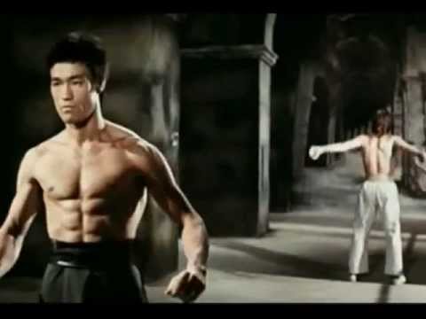 Bruce Lee vs Chuck Norris(Way of the Dragon) HD