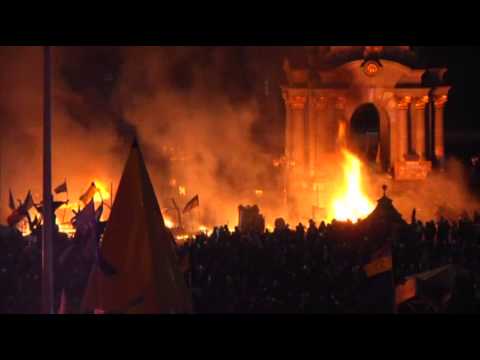 Riot Police Move in Against Kiev Protest Camp