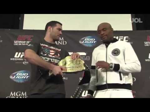 Anderson Silva x Chris Weidman - Entrevista coletiva 26/12/13 - UFC 168