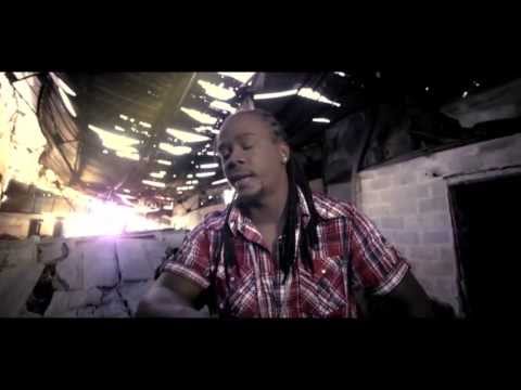 Admiral T - Peyi la Malad - clip Officiel