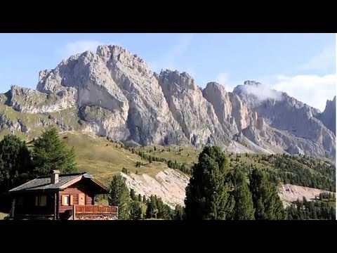 Dolomites Mountains, Belluno (Italy) - Travel Guide